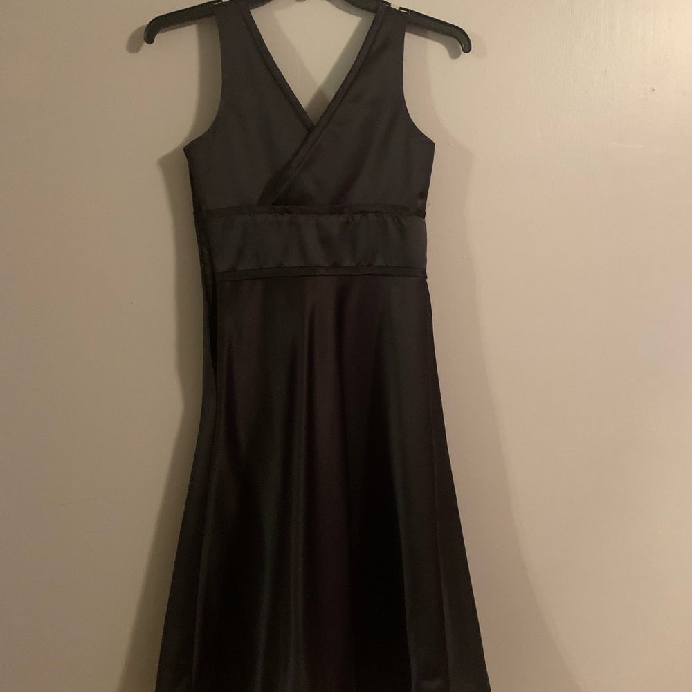 Black Cocktail Dress, Duchess Satin, 35% Silk, ladies size 4